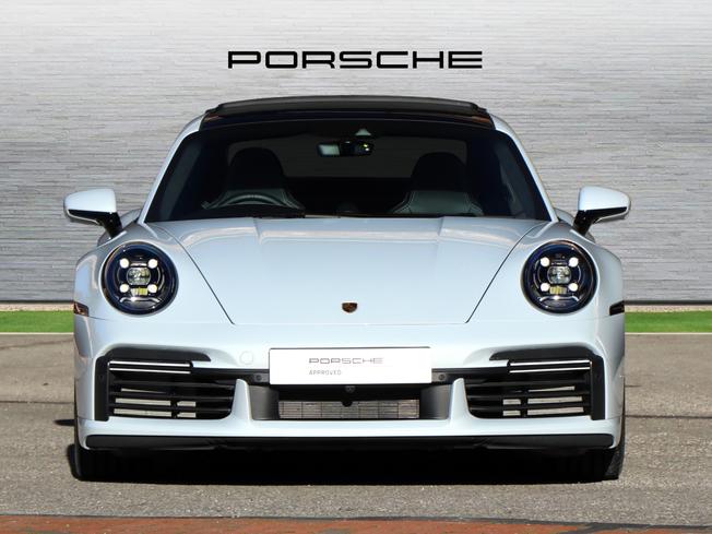 Porsche 911 Photo 7