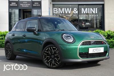 2025 MINI Cooper 2.0S Exclusive 5dr Petrol Steptronic at JCT600