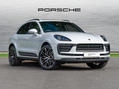 2024 PORSCHE Macan 2.0T SUV 5dr Petrol PDK 4WD Euro 6 (s/s) (265 ps) at JCT600