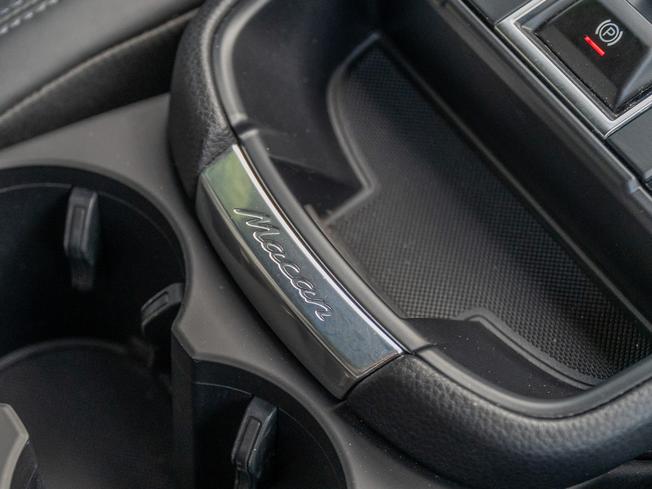 PORSCHE Macan Photo 27