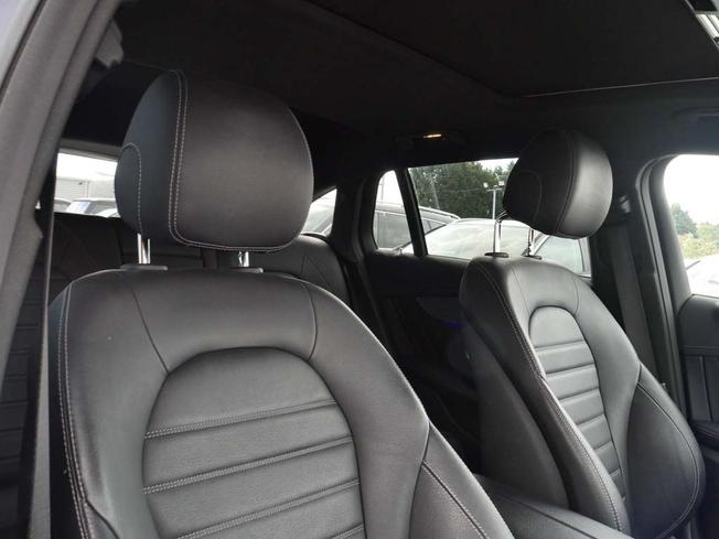 MERCEDES-BENZ EQC Photo 38