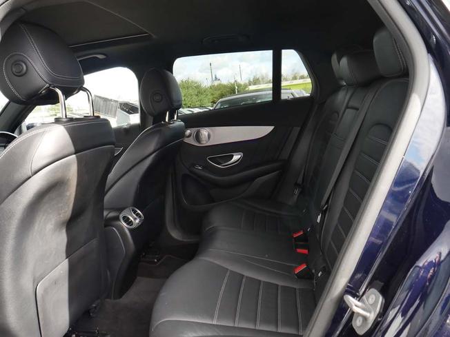 MERCEDES-BENZ EQC Photo 43