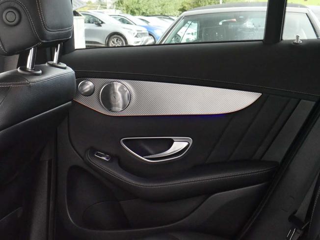 MERCEDES-BENZ EQC Photo 45