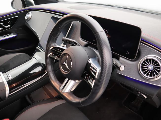 MERCEDES-BENZ Eqe Photo 12