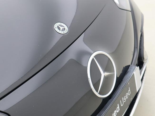 MERCEDES-BENZ Eqe Photo 18