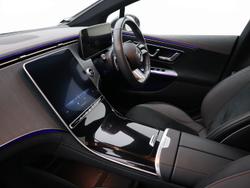 MERCEDES-BENZ Eqe Photo 3