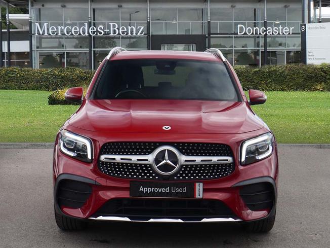 MERCEDES-BENZ GLB Photo 10