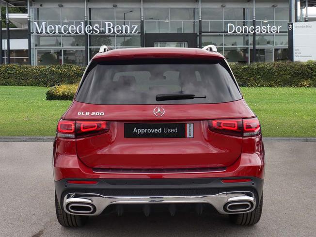 MERCEDES-BENZ GLB Photo 11