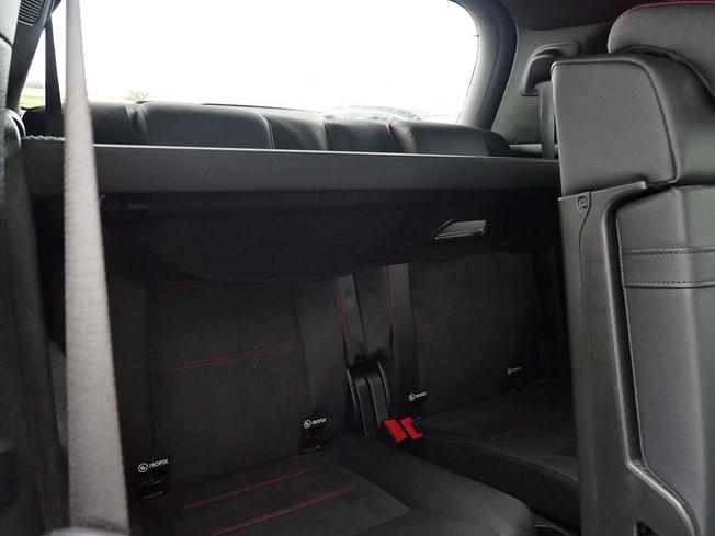 MERCEDES-BENZ GLB Photo 39