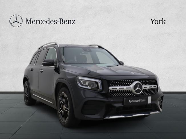 MERCEDES-BENZ GLB Photo 1