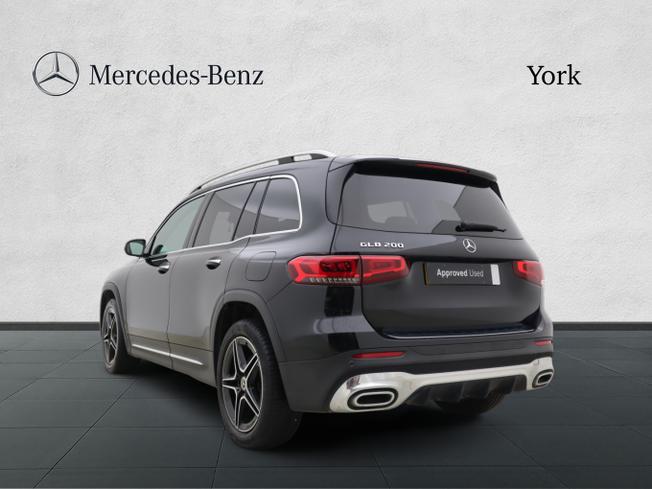 MERCEDES-BENZ GLB Photo 2