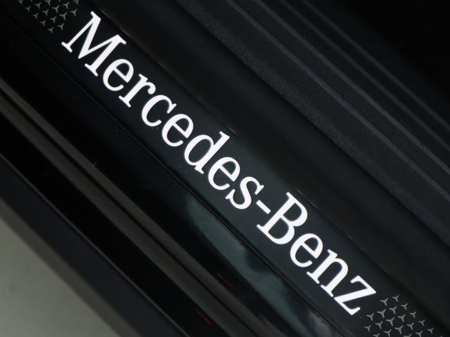 MERCEDES-BENZ GLB Photo 25