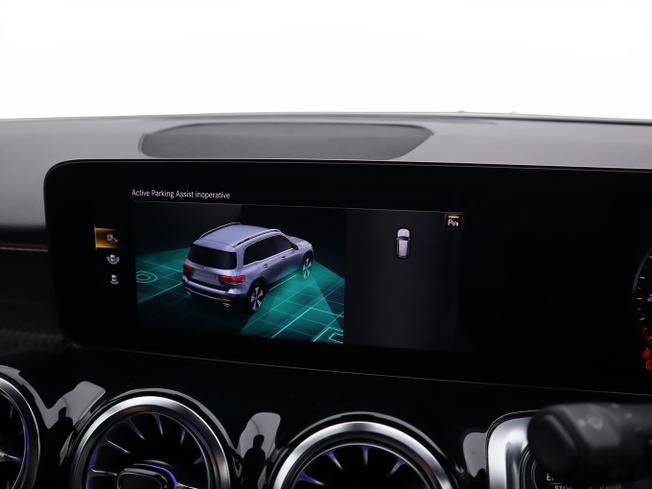 MERCEDES-BENZ GLB Photo 36