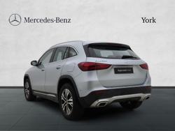 MERCEDES-BENZ GLA Photo 2