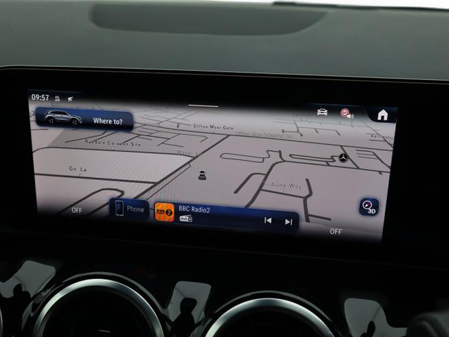 MERCEDES-BENZ GLA Photo 27