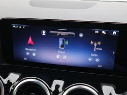MERCEDES-BENZ GLA Photo 5