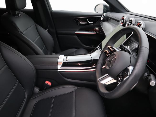 MERCEDES-BENZ Glc Photo 14