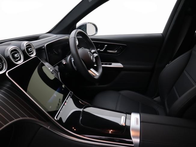 MERCEDES-BENZ Glc Photo 21