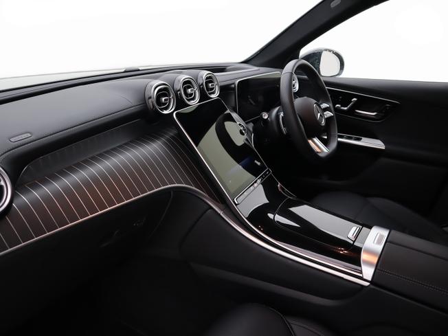 MERCEDES-BENZ Glc Photo 22
