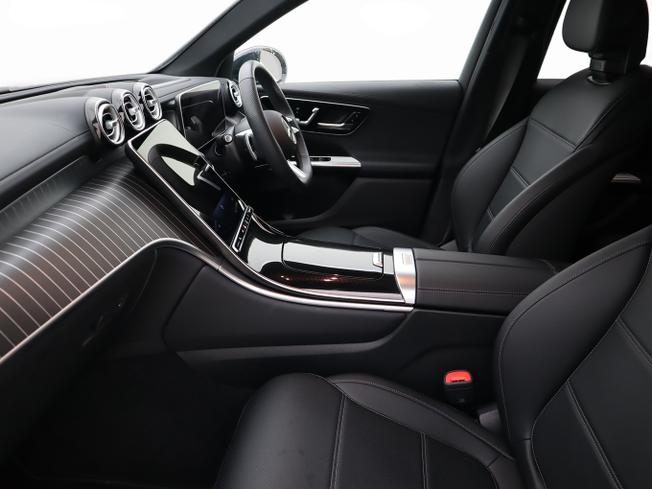 MERCEDES-BENZ Glc Photo 3