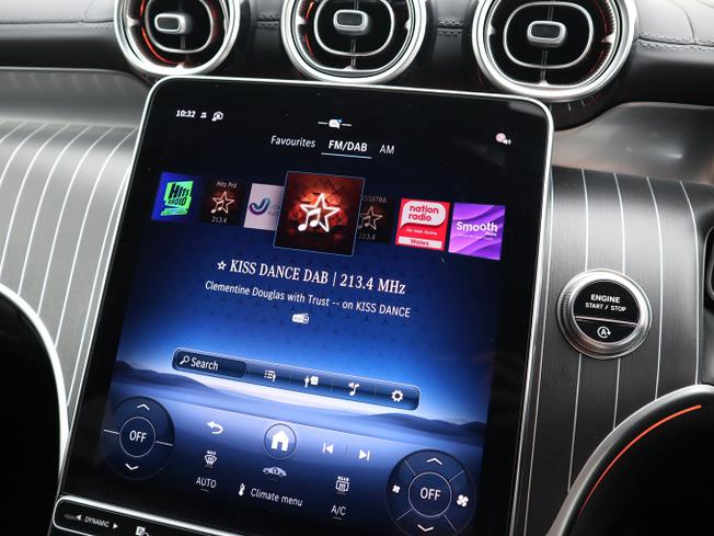 MERCEDES-BENZ Glc Photo 31