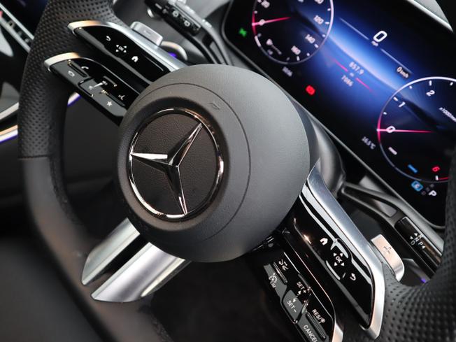 MERCEDES-BENZ Glc Photo 14
