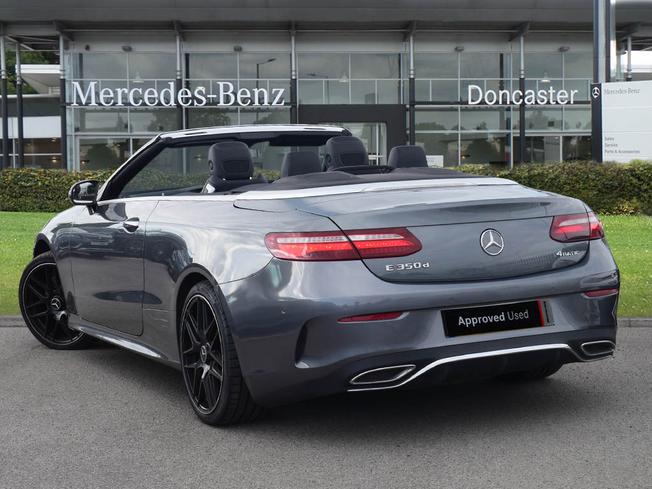 MERCEDES-BENZ E Class Photo 2
