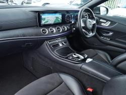 MERCEDES-BENZ E Class Photo 3