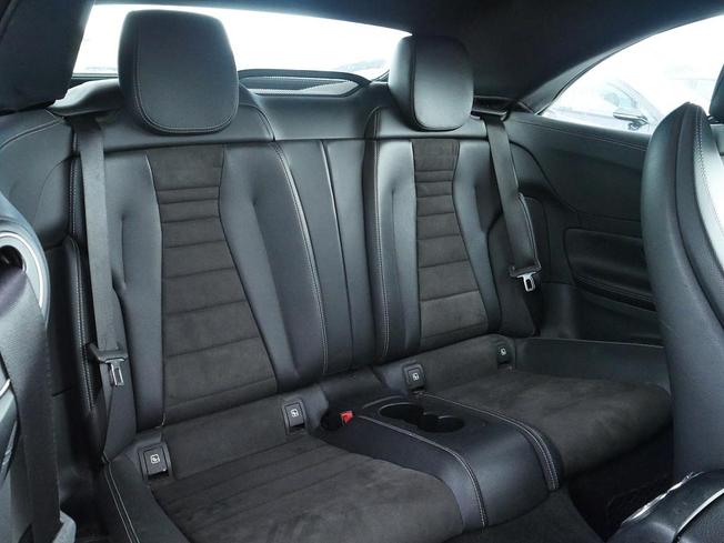 MERCEDES-BENZ E Class Photo 8