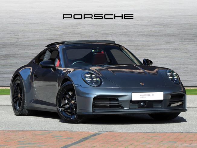 PORSCHE 911 Photo 1