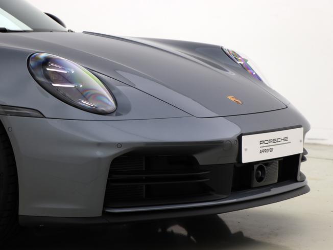 PORSCHE 911 Photo 10