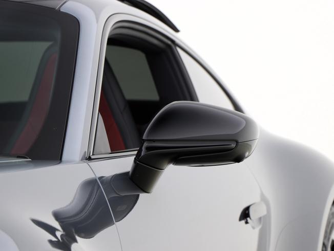 PORSCHE 911 Photo 15