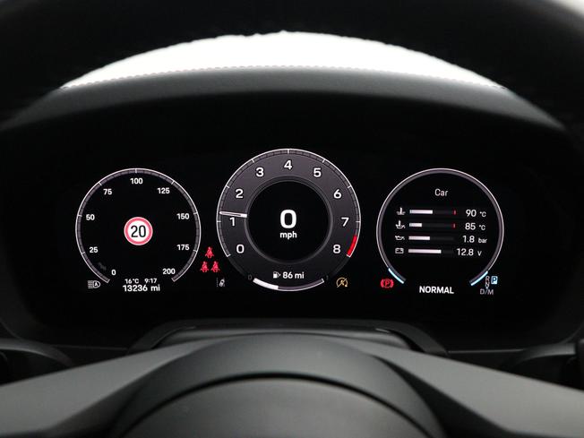 PORSCHE 911 Photo 31