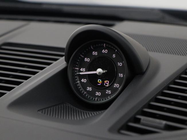 PORSCHE 911 Photo 41