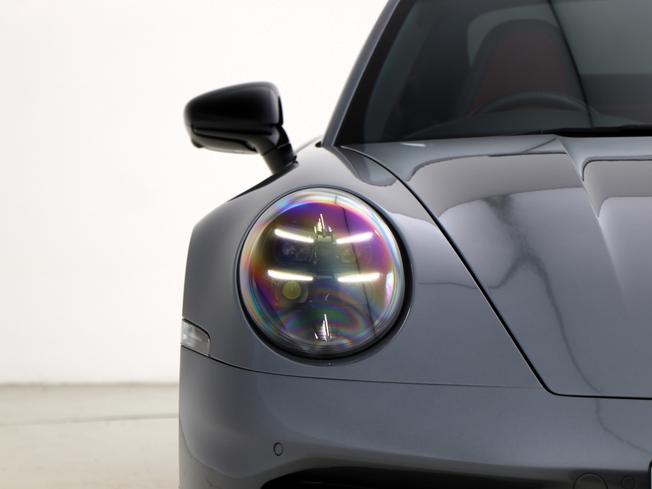 PORSCHE 911 Photo 9