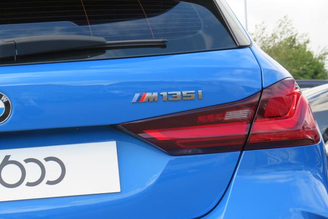 BMW 1 Series Photo 13