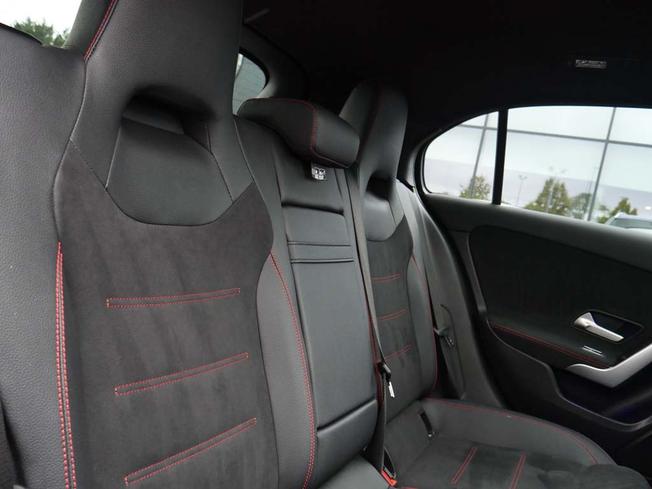 MERCEDES-BENZ A Class Photo 38