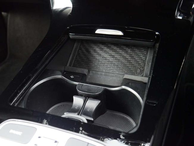 MERCEDES-BENZ CLA Class Photo 20