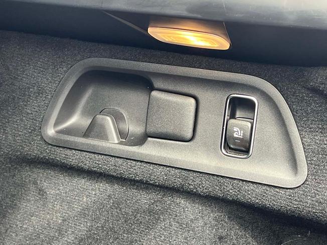MERCEDES-BENZ Gle Photo 23