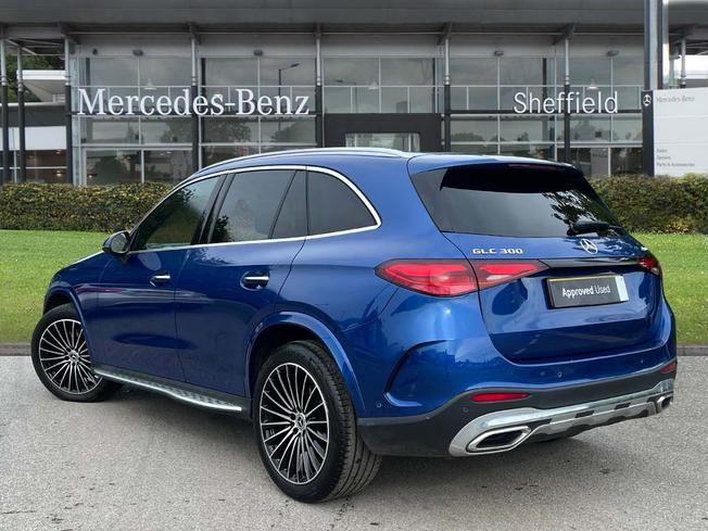 MERCEDES-BENZ Glc Photo 2