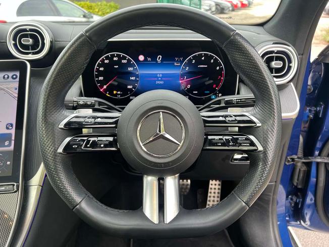 MERCEDES-BENZ Glc Photo 25