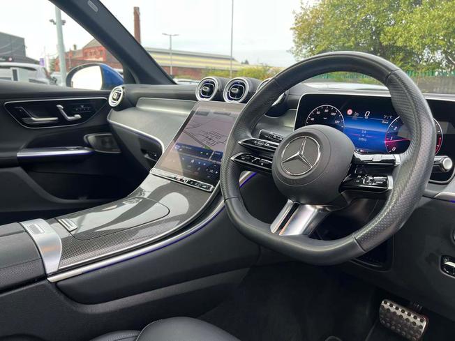 MERCEDES-BENZ Glc Photo 26