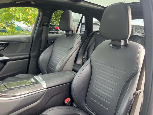MERCEDES-BENZ Glc Photo 44