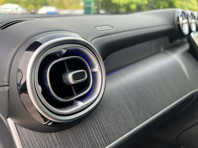 MERCEDES-BENZ Glc Photo 47
