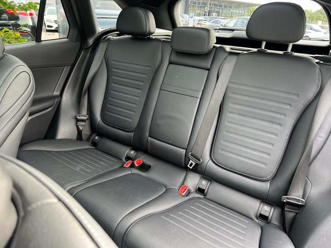 MERCEDES-BENZ Glc Photo 8