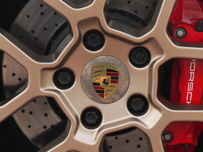 PORSCHE 911 Photo 27