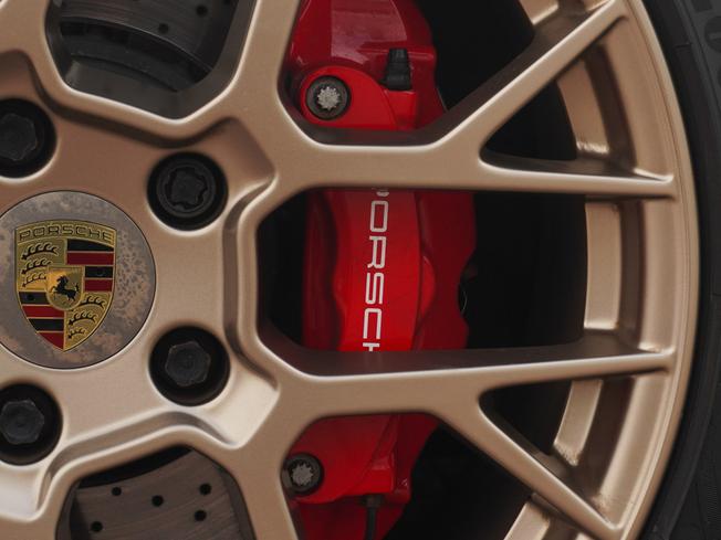 PORSCHE 911 Photo 28