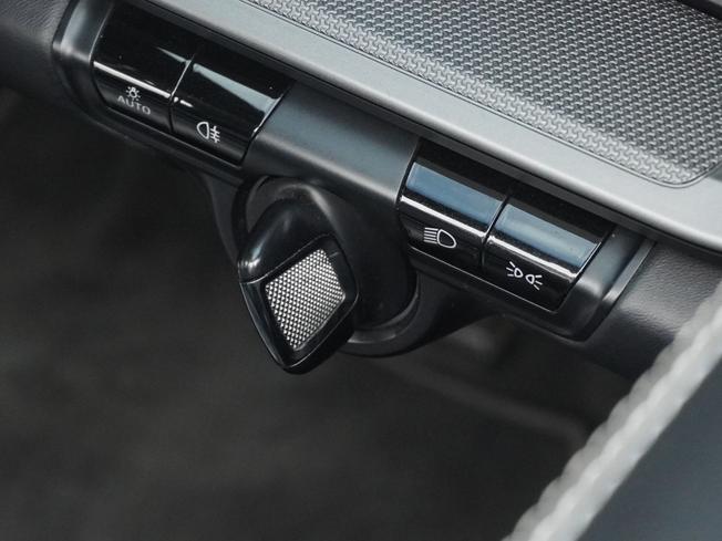 PORSCHE 911 Photo 30