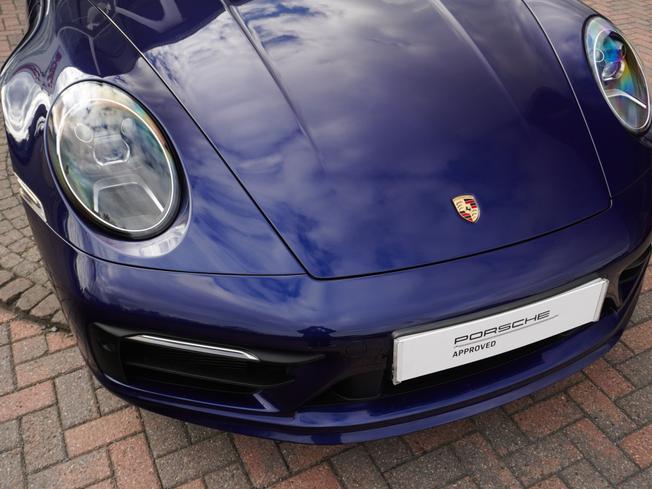 PORSCHE 911 Photo 36