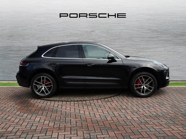 PORSCHE Macan Photo 5
